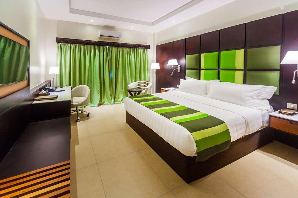 Best Western Premier Garden Hotel Entebbe Ruang foto