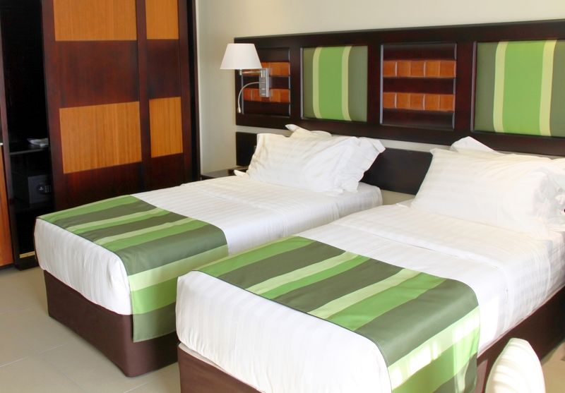 Best Western Premier Garden Hotel Entebbe Bagian luar foto