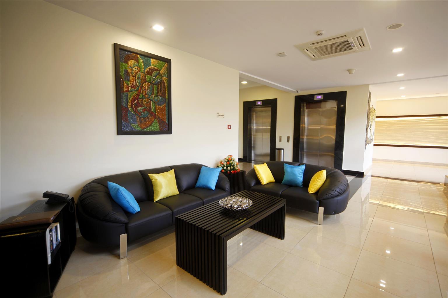 Best Western Premier Garden Hotel Entebbe Bagian luar foto