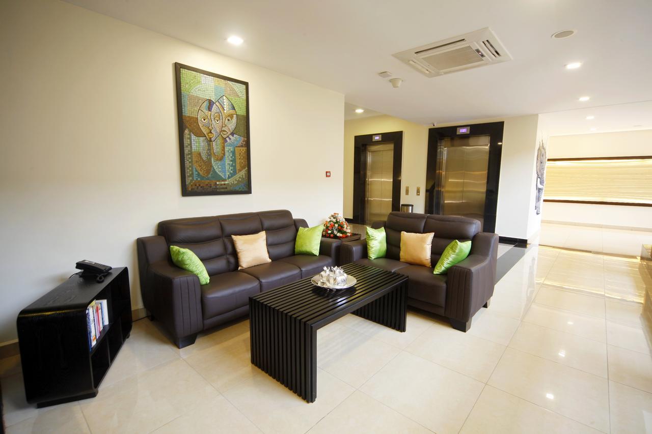 Best Western Premier Garden Hotel Entebbe Bagian luar foto